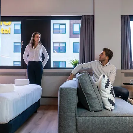 Via Hotel 4*