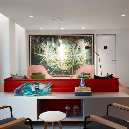 Citizenm Amstel 4*