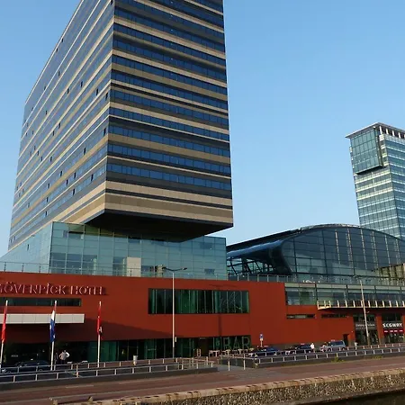 Hotel Moevenpick City Centre 4*