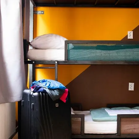 Hostel Leidseplein *