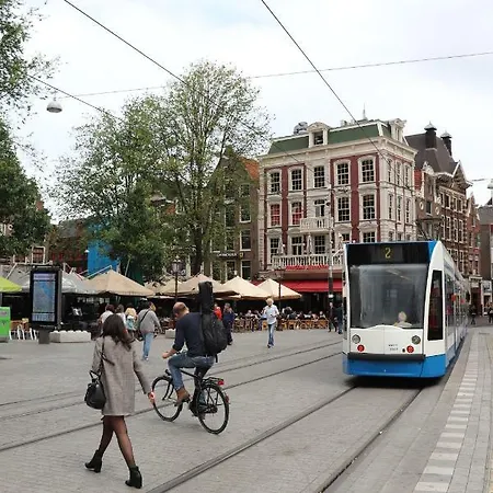 Leidseplein Hostel