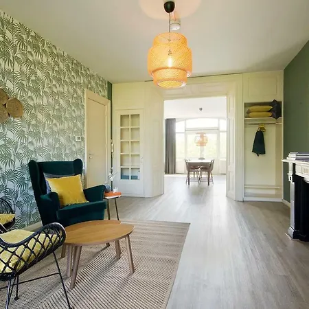 Spacious 4p Canal * Amsterdam