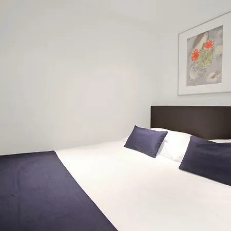 B&B Romantic Jordaan Canalsuite Near Anne Frank House