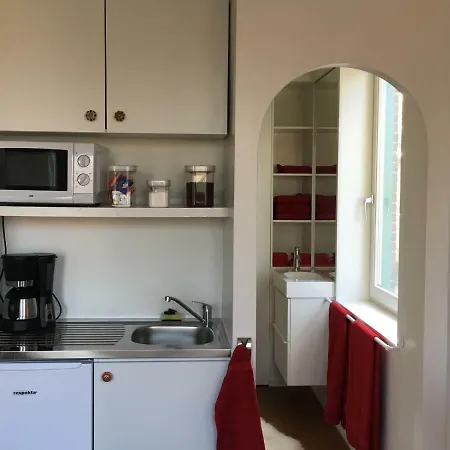 B&B Canal Sight 2* Amsterdam
