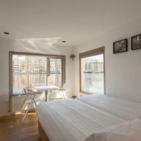 Houseboat Little Amstel Båthotell Amsterdam