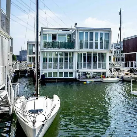 Watervilla - Amazing Floating Experience Villa *
