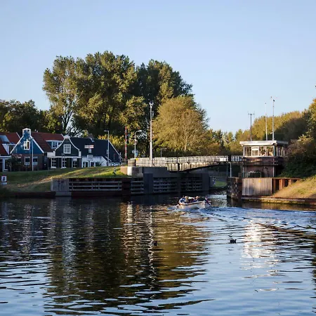 Sweets - Buiksloterdraaibrug Daire *