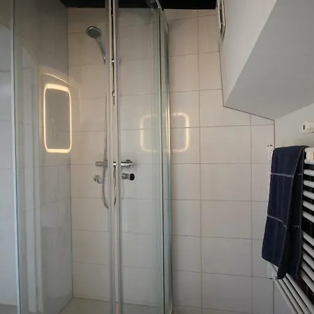 Apartament Vincent Gogh *
