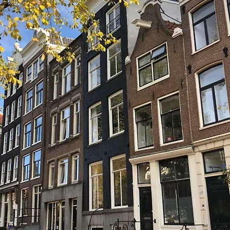 Singel Bed and breakfast 2*