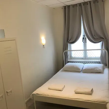 Budget Barbacan Hotel Amsterdam