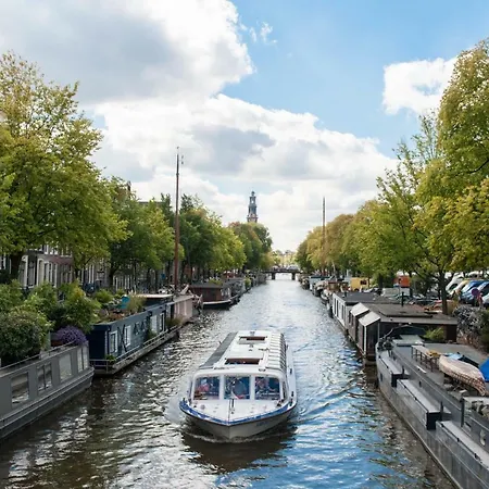 Nassau Canal Bed & Breakfast 3*