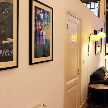 Dam Square Bed & Breakfast Amsterdam