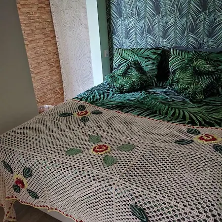 Homestay Connect *