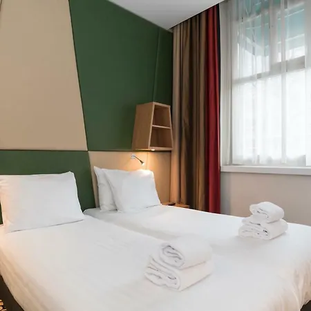 Hotel Savoy 4*