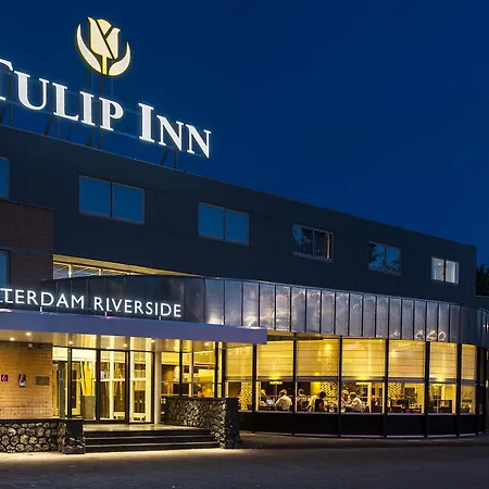 Golden Tulip Amsterdam Riverside 4*