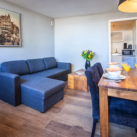 Aparthotel Centre Harbour 3*