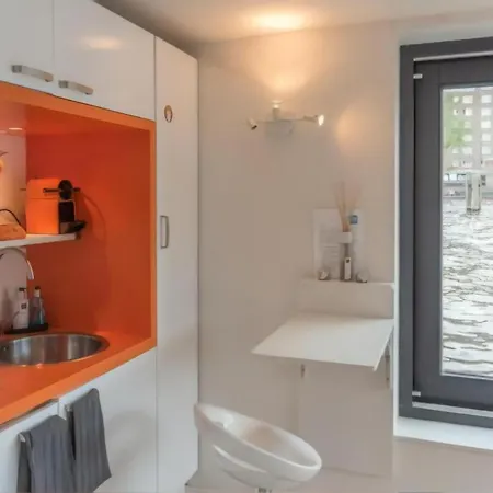 Maison d'hôtes Houseboat Ark Amstel *