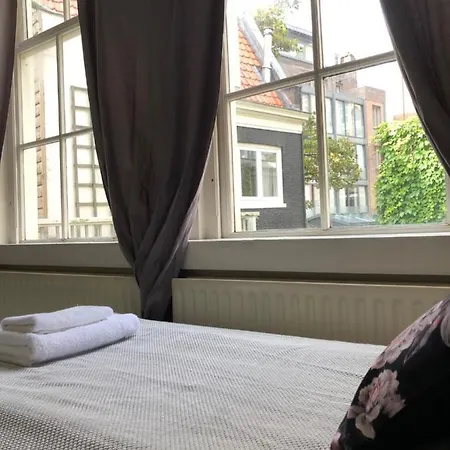 Bed & Breakfast Amsliving Amsterdam