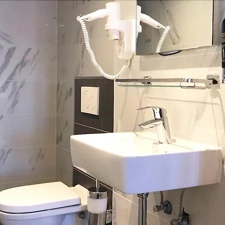 酒店 阿姆斯特丹中心维贾雅酒店