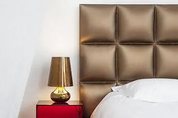 Amstel Corner Hotel