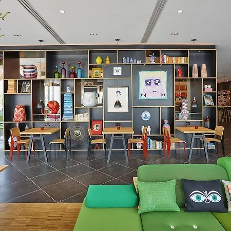 Hotel Citizenm Amstel 4*