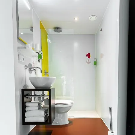 Hotel Qbic Wtc