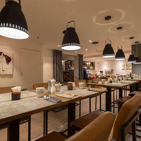 Radisson Blu Hotel, City Center Hotel