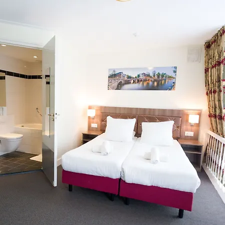 Hotel Park Plantage 3*