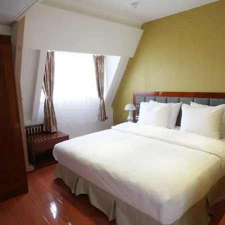 Chasse Hotel 4*