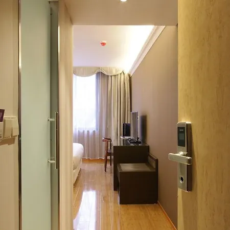Hotel Chasse 4*