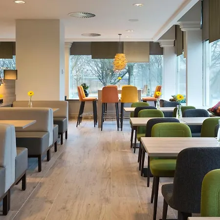 Holiday Inn Amsterdam 4*