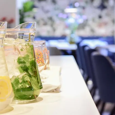 酒店 阿斯特利斯科三星级高级酒店