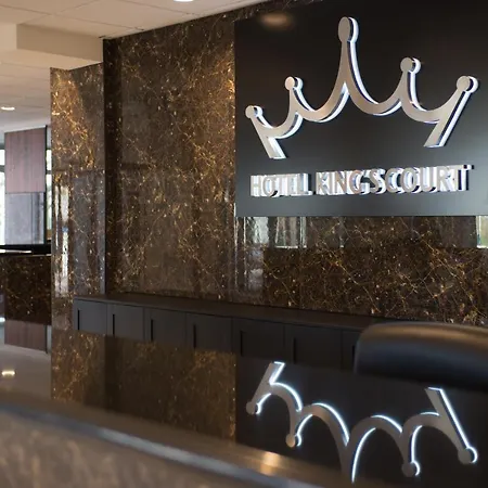 Otel King's Court