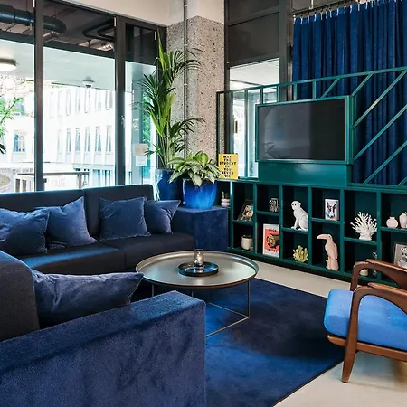 The Social Hub West 4 Star Hotel 4*