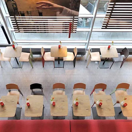 Ibis West 3* אמסטרדם