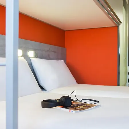 Ibis Budget Amsterdam Airport מלון באדהופדורפ