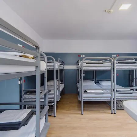 Warmoes Hostel Amsterdam