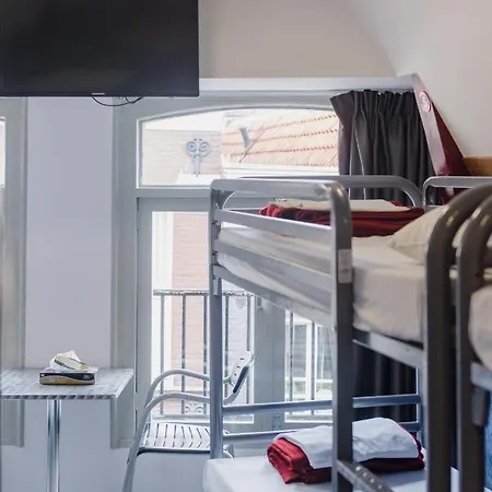 Warmoes Hostel