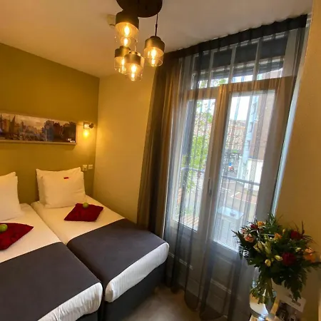 Alp Hotel 2*