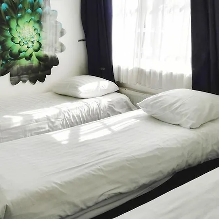 Rembrandt Square Hotell *
