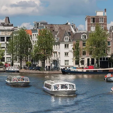 Hotel Mercure Centre Canal District 4*