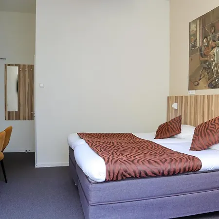 Hotel Asterisk, A Family Run