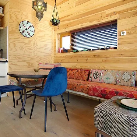 Apart-hotel Freelodge - City & Nature