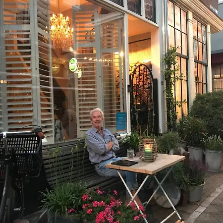The African Lily Bed and breakfast Ámsterdam