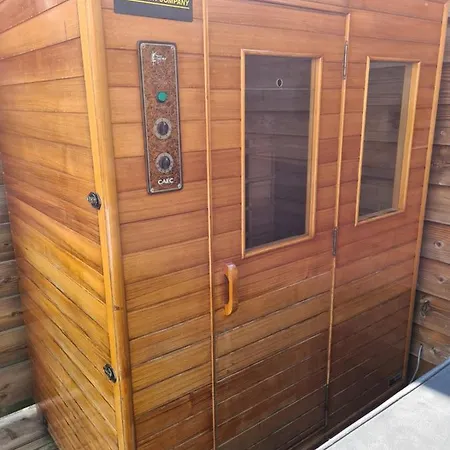 Gasthuis The Amsterdam House Boat With Jacuzzi & Sauna
