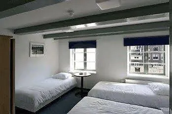 Hotell Rembrandt Square *