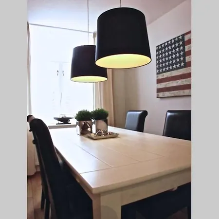 Stylish Canalhouse B Апартаменты *