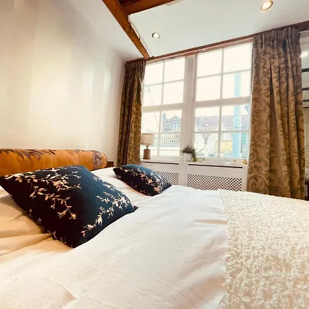 Bed & Breakfast Luxury Suites The Enlightened House Amsterdam