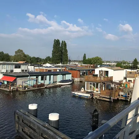 Frühstückspension Houseboat With Water Terrace, Free Parking, Free Bikes & Fast Wifi Amsterdam