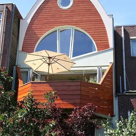 Jordaan 2*
